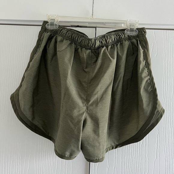 Womens Nike Tempo Athletic Shorts - XL - Picture 7 of 11